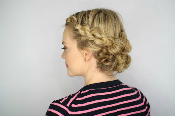 Easy Knotted Updo Hairstyle Guide