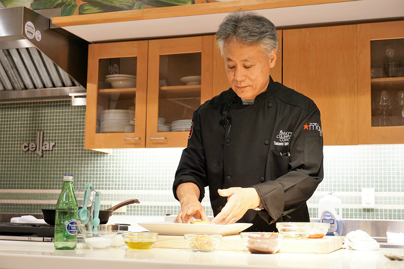 Macys Culinary Council Hosts a Cooking Demo by Award-Winning Celebrity Chef Takashi