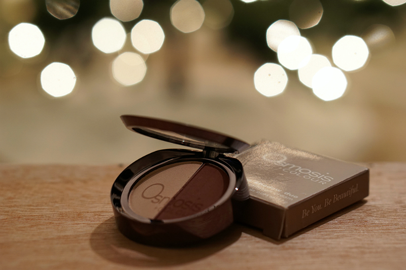 Beauty Gifts for Gals in Their 40's - Osmosis Eye Shadow Duo