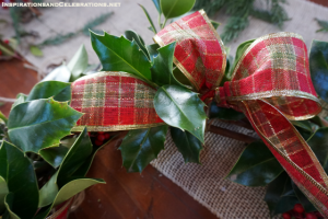 Tutorial on How To Make A DIY Holiday Wreath