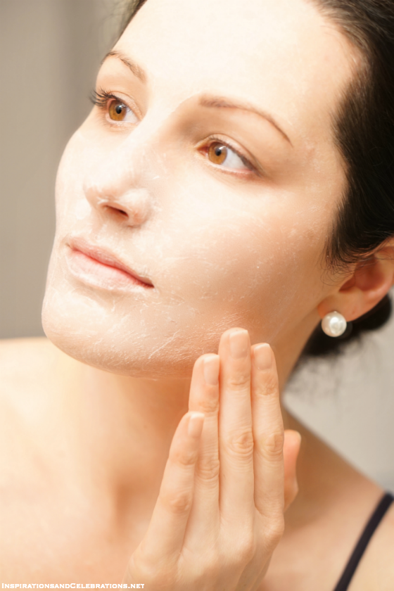 Skincare Tips - How To Use Biore Baking Soda Cleansing Scrub