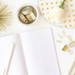 DIY-Tutorial-How-To-Make-a-Gold-Concrete-Planter-Pot-to-Make-Your-Patio-Look-Posh-1