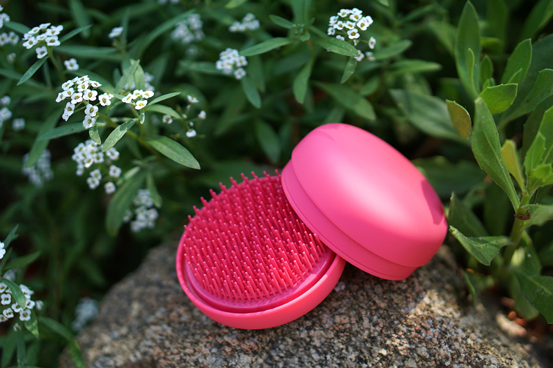 Love What You Do Giveaway - Milk and Sass Hairbrush