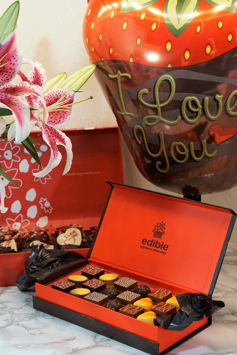 Out of the Box Valentines Day Gifts from Babble Boxx - Edible Signature