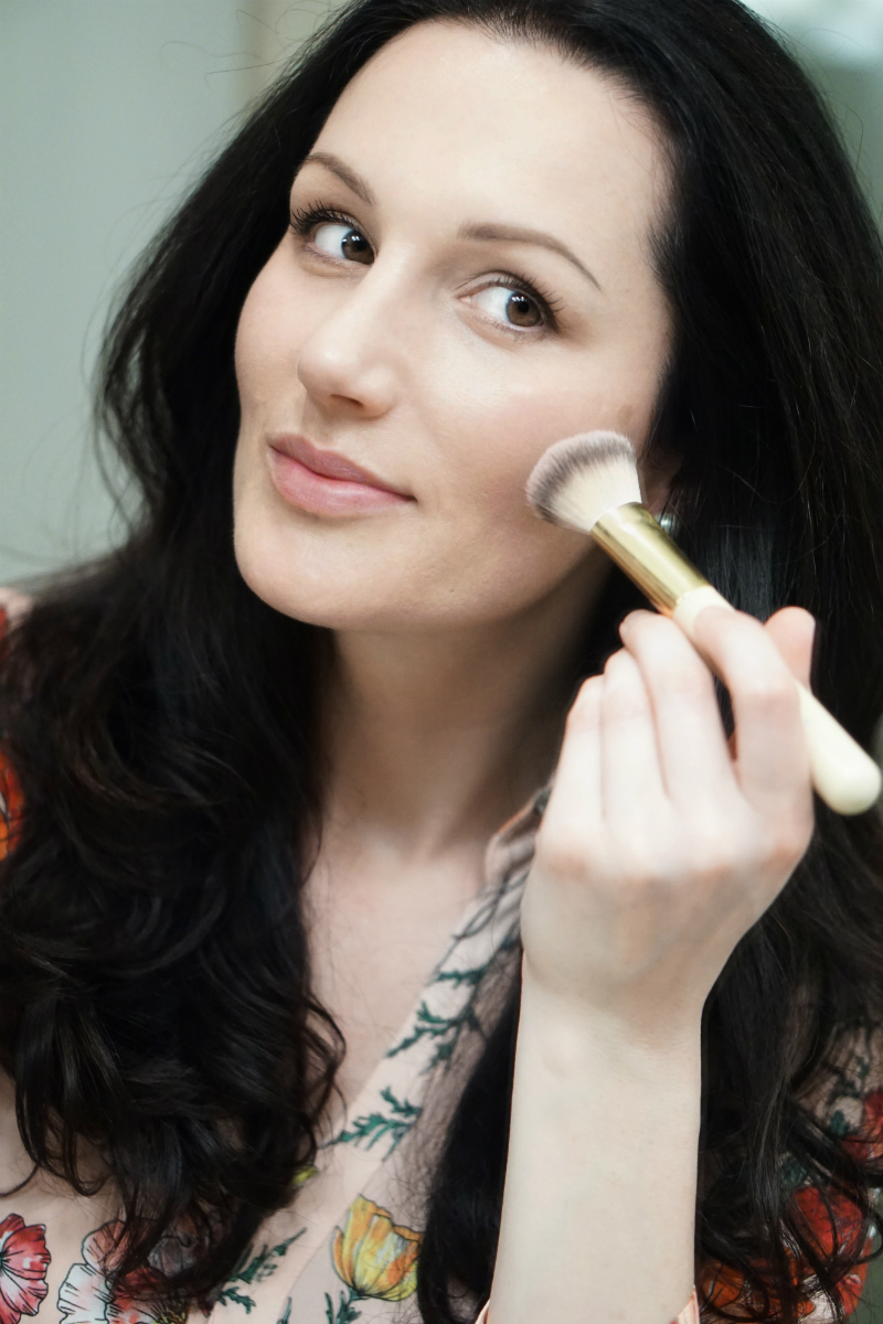 Beauty Tutorial - Paula's Choice Gorgeous On The Go Makeup Collection