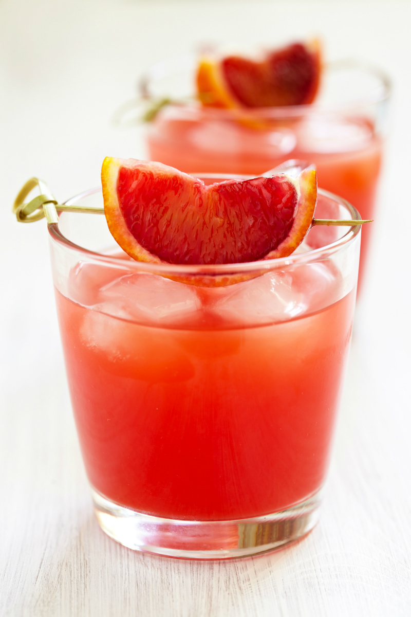 Spring Cocktail Recipes - Sparkling Blood Orange Cocktail
