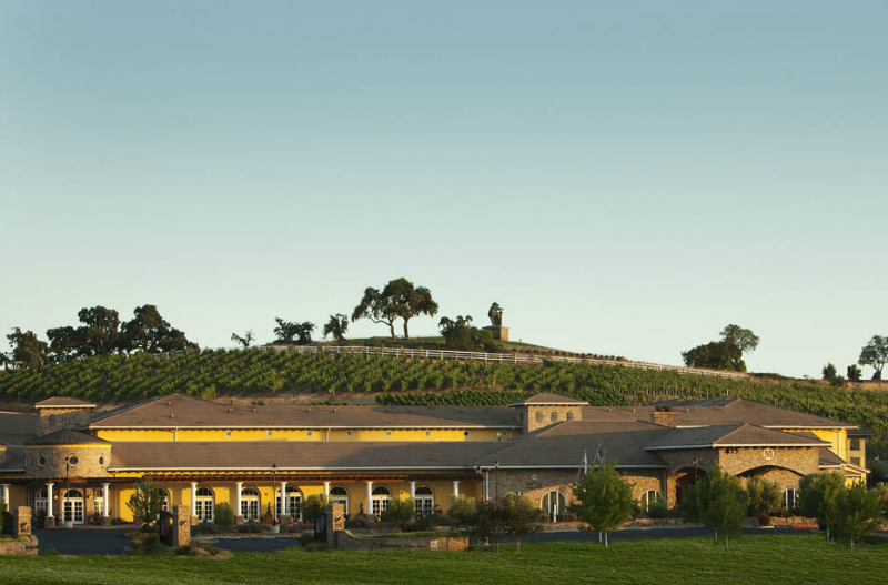 10 Enchanting Fall Trips That Capture The Magic of Autumn - Meritage Resort and Spa Napa