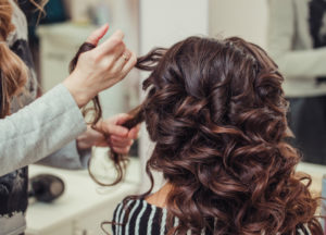 Behind The Scenes Beauty - A Celebrity Hair Stylist Shares Her On-Set Hair Styling Secrets