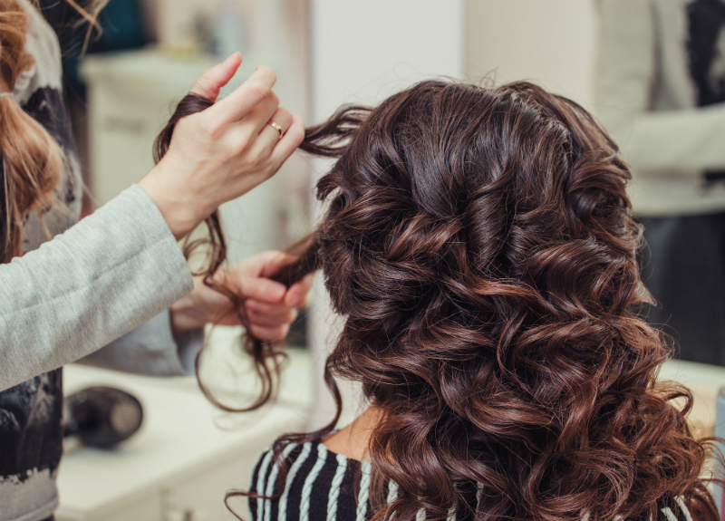 Behind The Scenes Beauty - A Celebrity Hair Stylist Shares Her On-Set Hairstyling Secrets