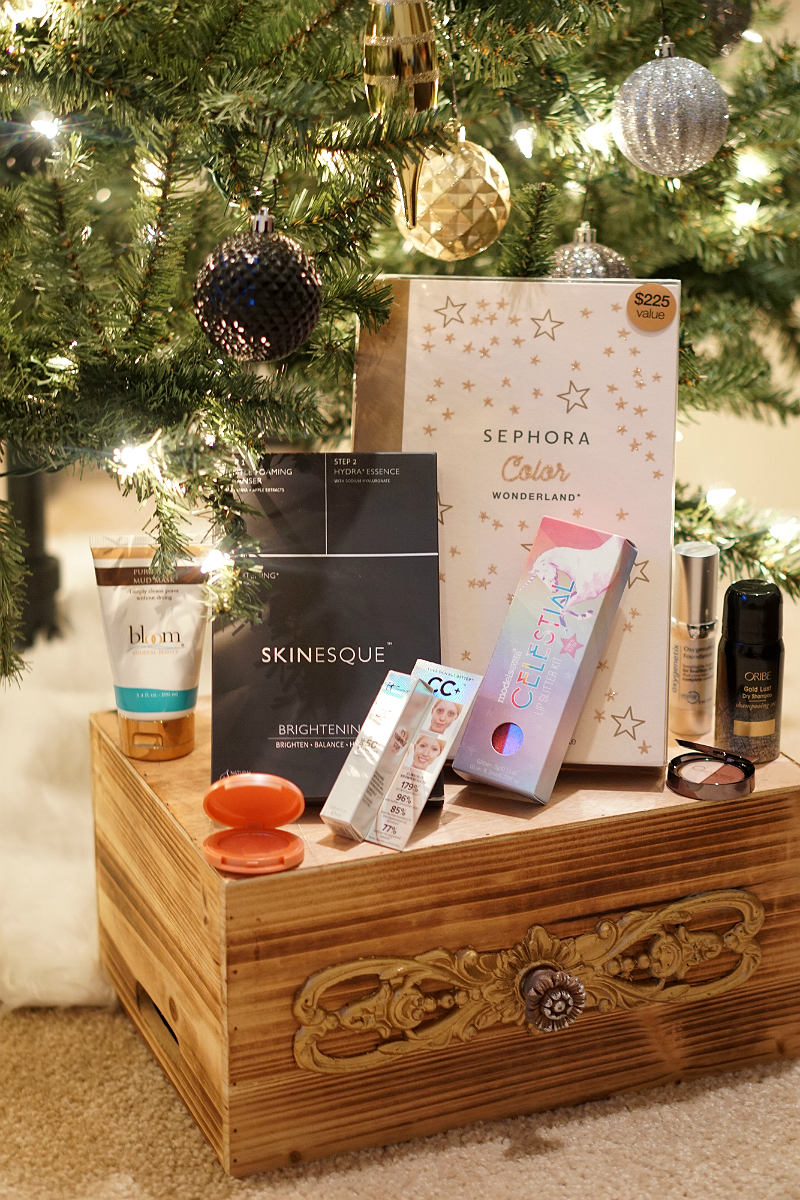 The Ageless Beauty Holiday Gift Guide - Beauty Gifts for Gals in Their 20's 30's and 40's