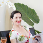 Celebrity Makeup Artists & Beauty Pros Share The Hottest Summer Beauty Trends and Tips Celebrity-Makeup-Artists-Share-The-Hottest-Summer-Beauty-Trends-and-Tips-2-1