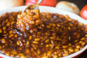 Thanksgiving Recipes - Maple Chipotle Baked Beans