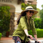 A-Fun-and-Floral-Spring-Vacation-Outfit-Idea-10