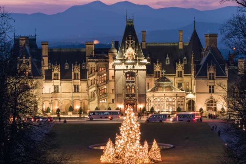 12 Dreamy Travel Destinations That Are Idyllic for Celebrating The Holidays - The Biltmore Asheville NC