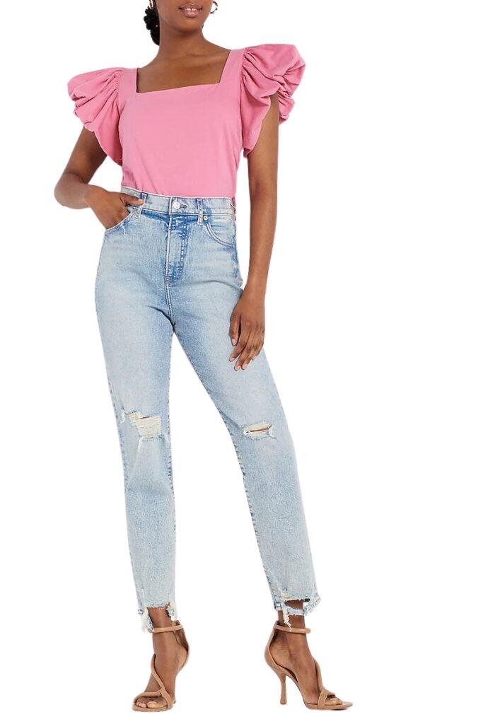20 Stylish Outfits You Can Rent for Valentine\'s Day Inspirations