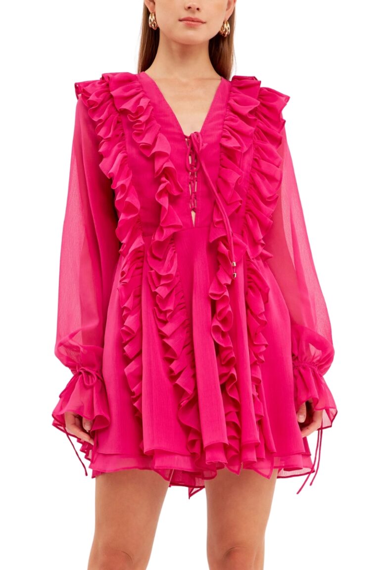 20 Stylish Outfits You Can Rent for Valentine\'s Day Inspirations