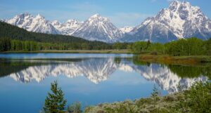 Jackson Hole Wyoming Travel Guide - The Ultimate Outdoor Adventure in the Old Wild West