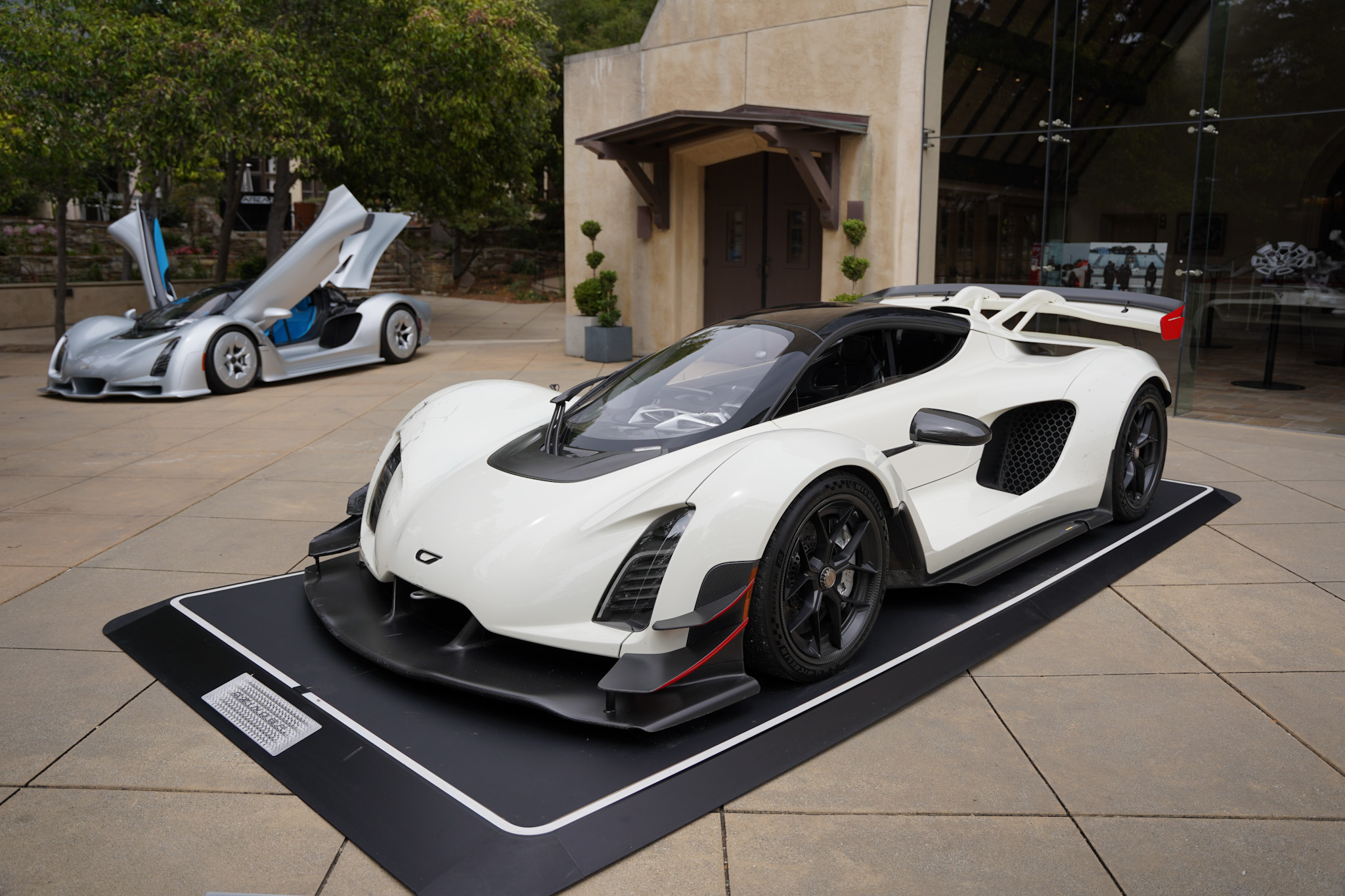 Dare To Dream: An Inspiring Interview with American-Made Czinger Vehicles’ CEO & Founder Lukas Czinger 