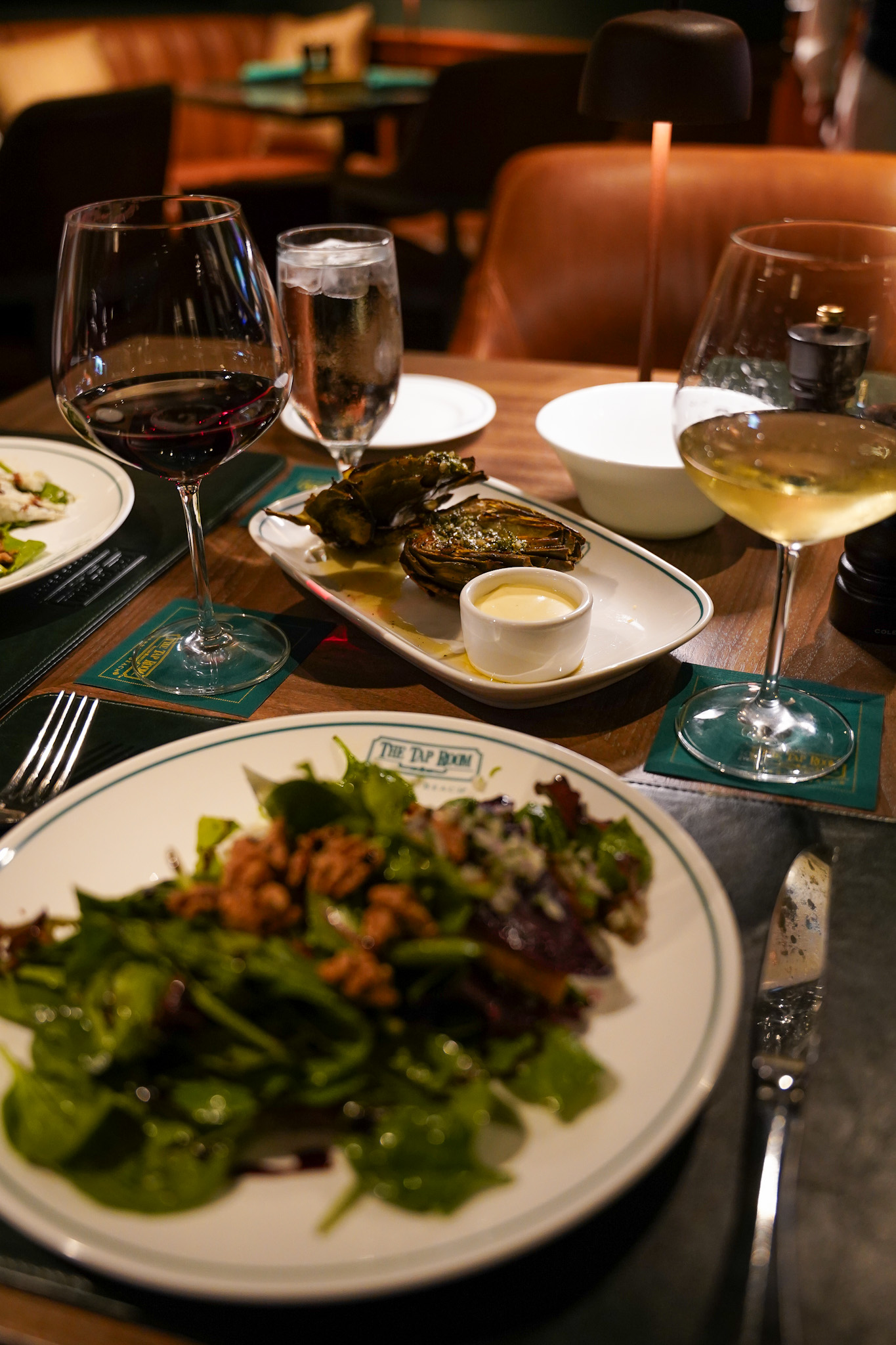 The Lodge at Pebble Beach Unveils Its Design Transformation: Classic Heritage Meets Contemporary Luxury - The Tap Room - Image credit Christina-Lauren Pollack