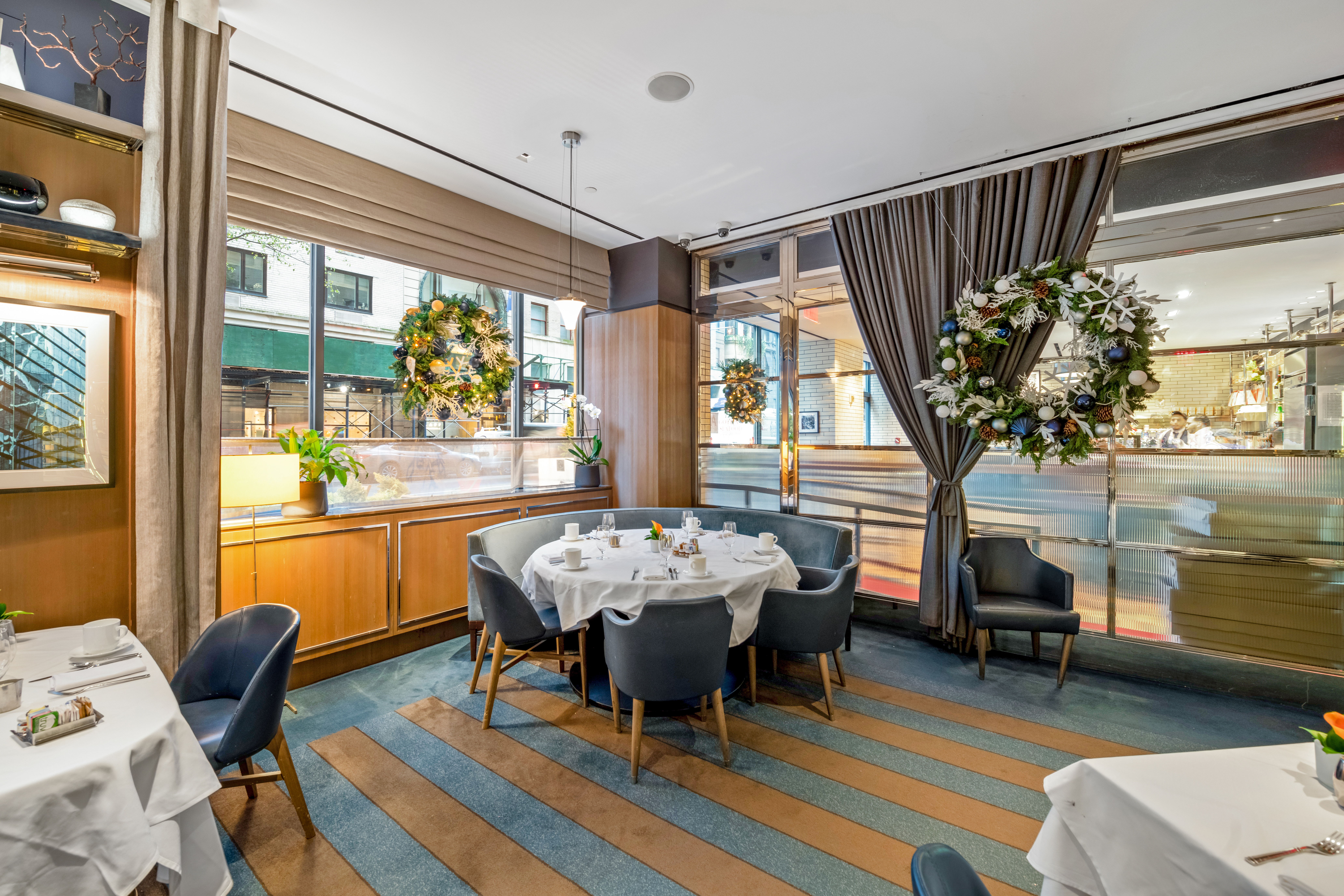 12 Days of Holiday Indulgence - The Most Iconic Festive Experiences This Season - Image credit Loews Regency New York