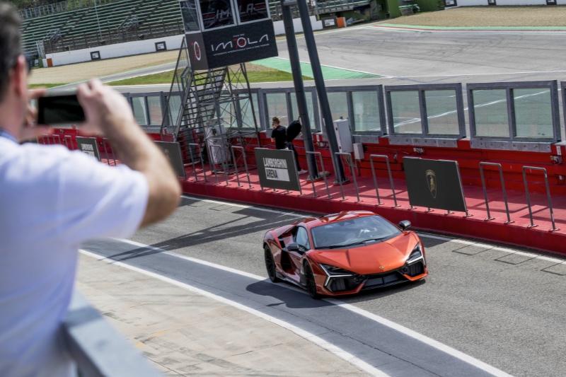 Lamborghini Arena Returns to Imola with a Two-Day Celebration of Speed, Design & Supercar Culture 