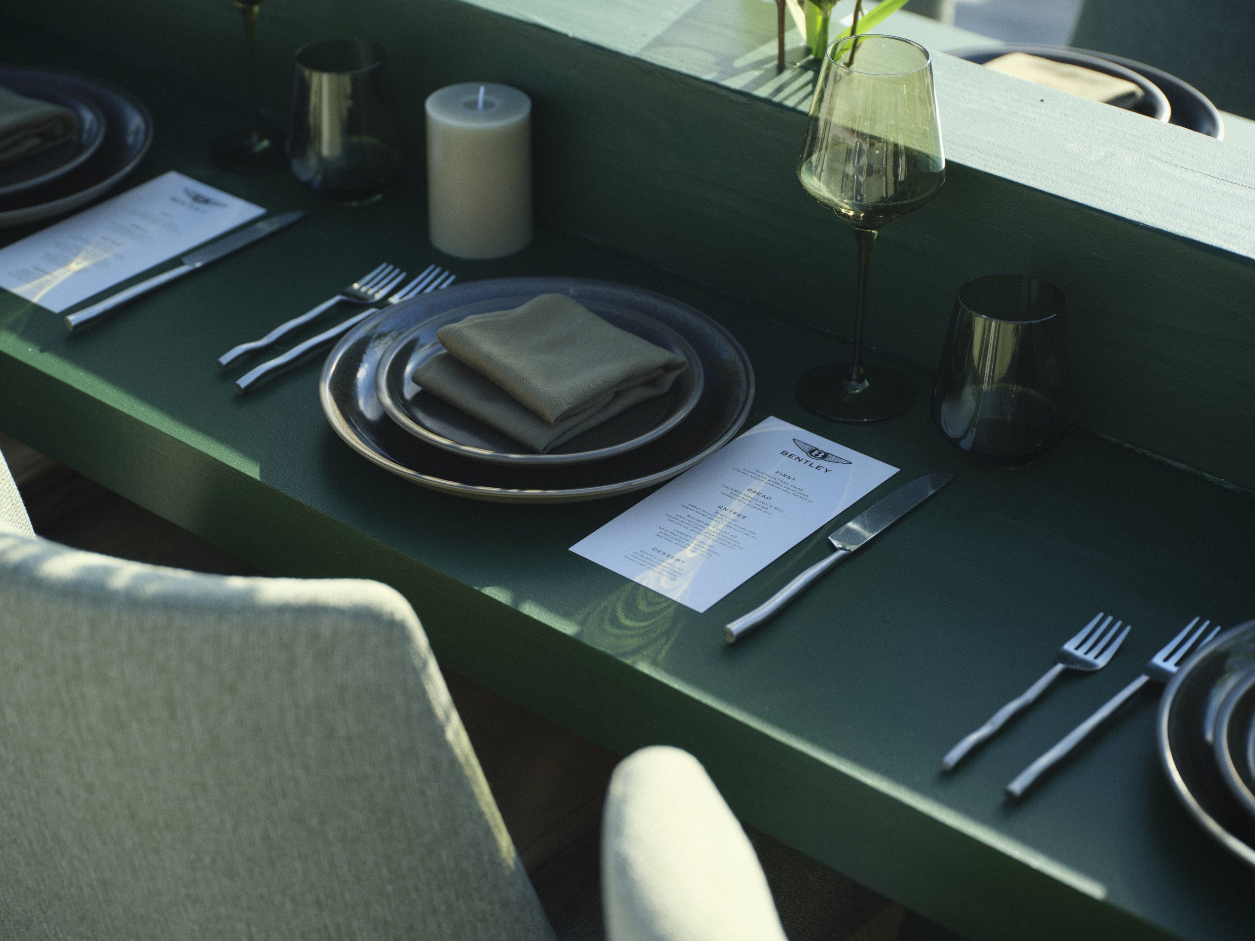 Silver Oak Raises the Bar in Pebble Beach at the Home of Bentley - Image credit SERFOSS c/o Bentley Motors