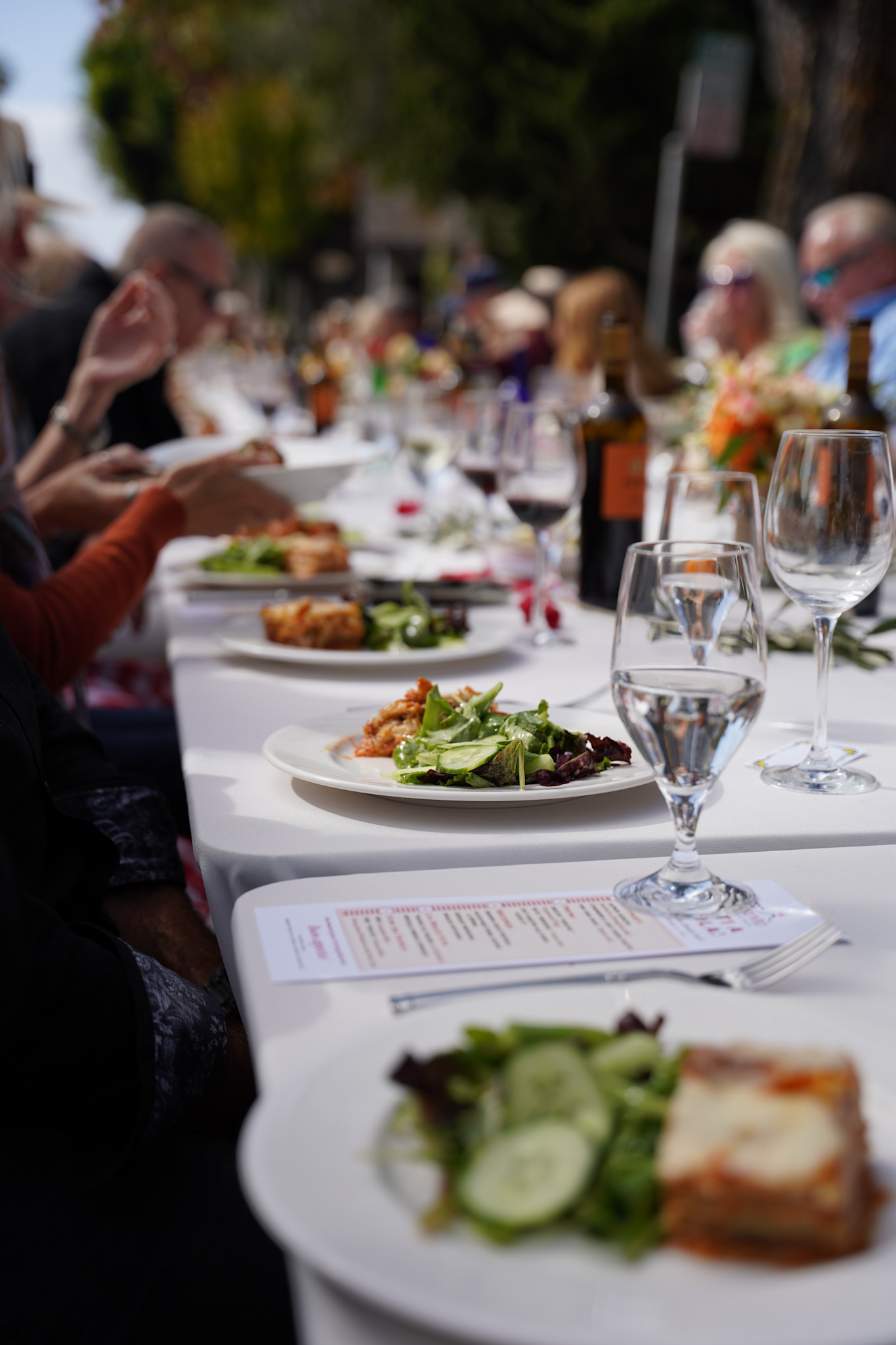 Vesuvio in Carmel-by-the-Sea Hosts A "Tutti a Tavola!" Fundraiser for The Carmel Mission Foundation - Image credit Christina-Lauren Pollack