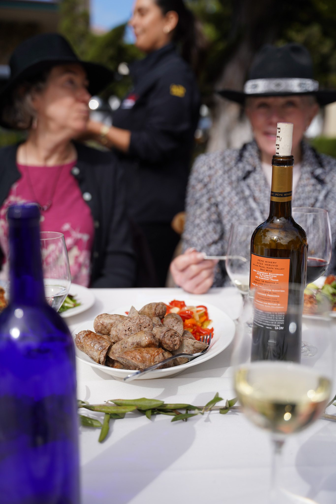 Vesuvio in Carmel-by-the-Sea Hosts A "Tutti a Tavola!" Fundraiser for The Carmel Mission Foundation - Image credit Christina-Lauren Pollack